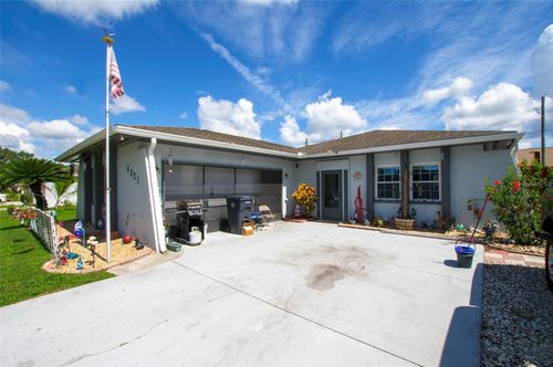 4831 Cypress Tree Dr, Tampa, FL, 33624-6344 | Card Image