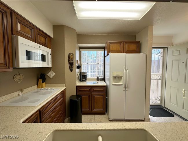 APT-302 - 2076 Mesquite Ln, Condo with 2 bedrooms, 2 bathrooms and null parking in Laughlin NV | Image 10