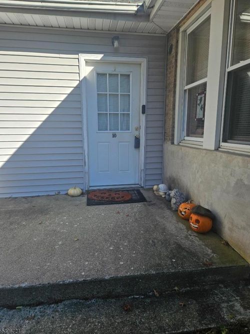 apt-10-292 Changebridge Rd, Pine Brook, NJ, 07058-9543 | Card Image