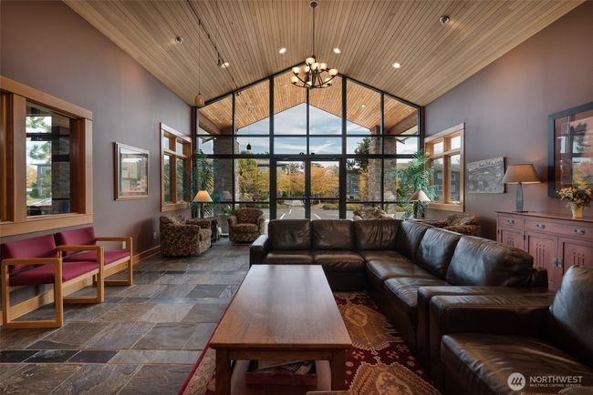 Clubhouse | Image 31