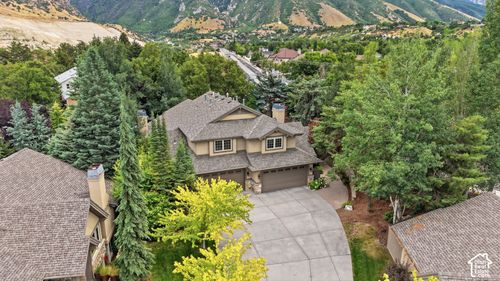 3158 Old Ridge Cir, Cottonwood Heights, UT, 84121-4422 | Card Image