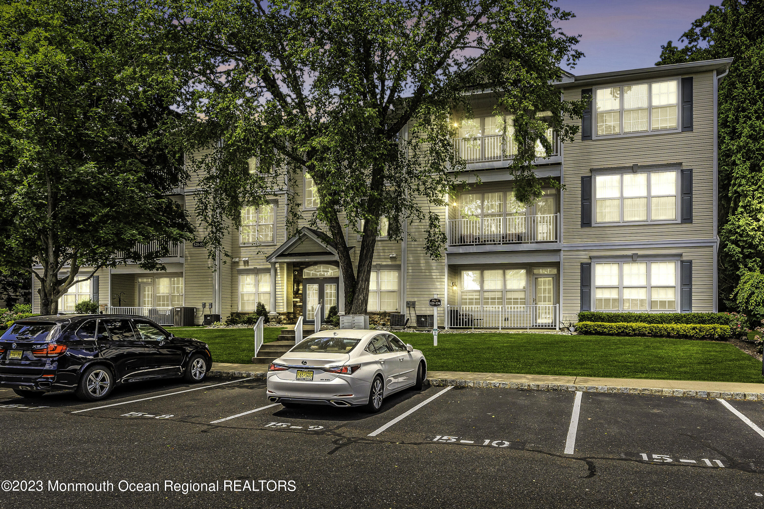 Residential Lease in Manalapan 2