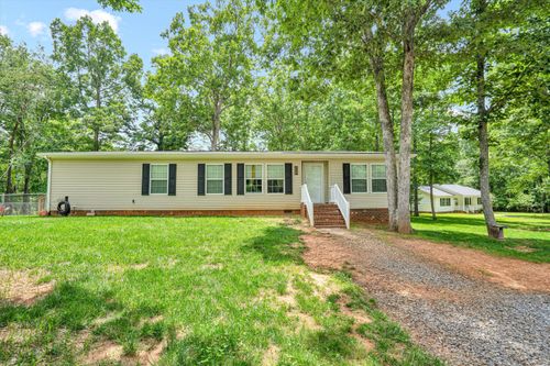 1060 Marble Creek Ct, Lynch Station, VA, 24571-3093 | Card Image