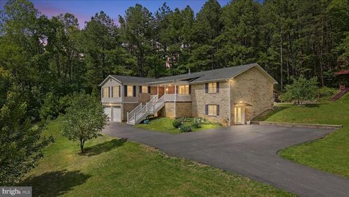 3744 Browntown Rd, Front Royal, VA, 22630-7806 | Card Image