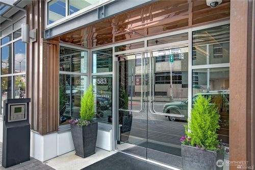 1608n-583 Battery St, Seattle, WA, 98121-0007 | Card Image
