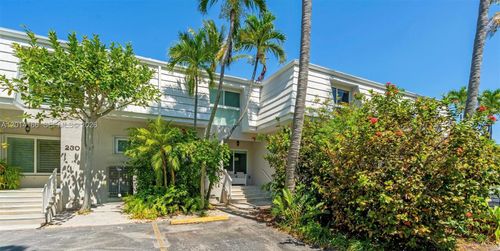 108-232 Sea View Dr, Key Biscayne, FL, 33149-2527 | Card Image