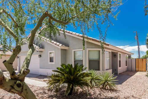 1815 E Hamel Way, Phoenix, AZ, 85022-2851 | Card Image