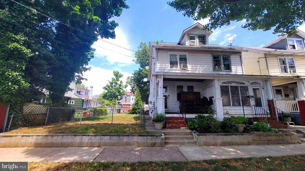 Howell St, Trenton, NJ 08610