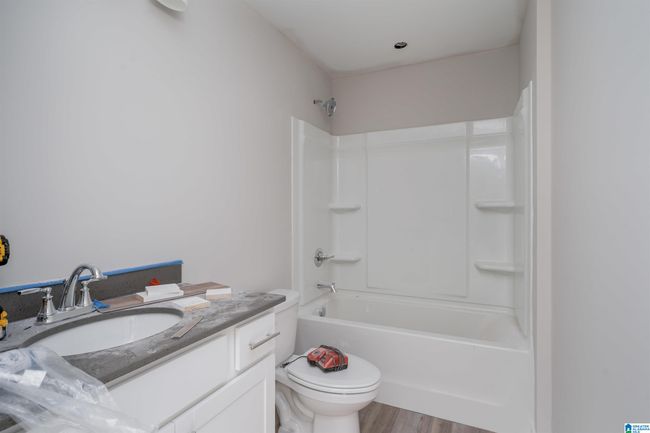 10368 Squires Way, House other with 4 bedrooms, 2 bathrooms and null parking in Vance AL | Image 17