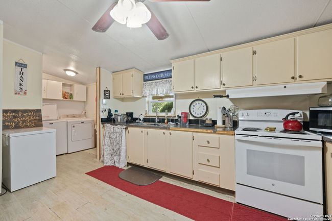5053 Apache Moon, House other with 3 bedrooms, 2 bathrooms and null parking in Spring Branch TX | Image 9