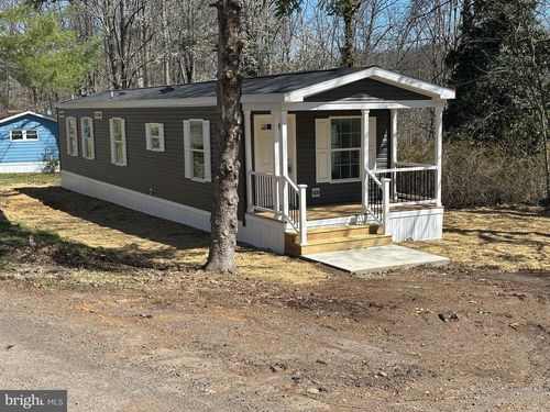 8 Ash Lane, QUAKERTOWN, PA, 18951 | Card Image