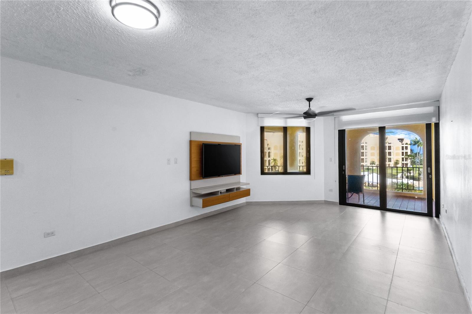 Residential en venta en HUMACAO, 190 CANDELERO DRIVE, 2018 m²