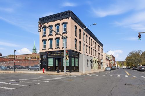 180-180 Lyman St, Holyoke, MA, 01040-4507 | Card Image