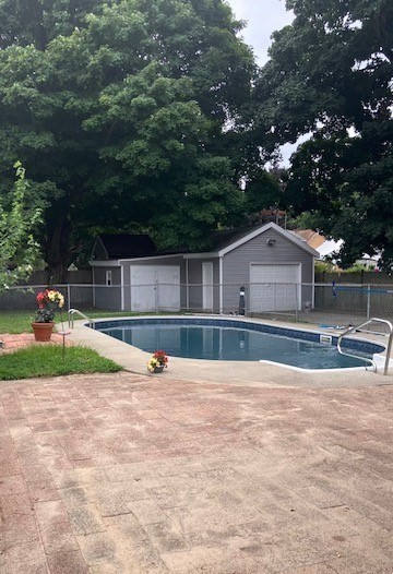 Bay St, Taunton, MA 02780