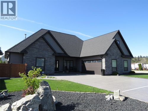 1715 Britton Rd, Summerland, BC, V0H1Z9 | Card Image