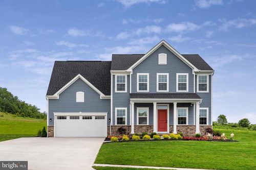 wua095-9073 Ballotade St, UPPER MARLBORO, MD, 20772-4547 | Card Image