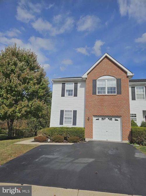 172 Hampshire Dr, SELLERSVILLE, PA, 18960-2871 | Card Image