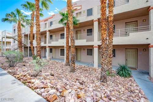 apt-202-2044 Mesquite Ln, Laughlin, NV, 89029-0872 | Card Image