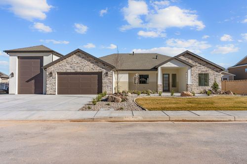 4462 W 200 N, Cedar City, UT, 84720-2022 | Card Image