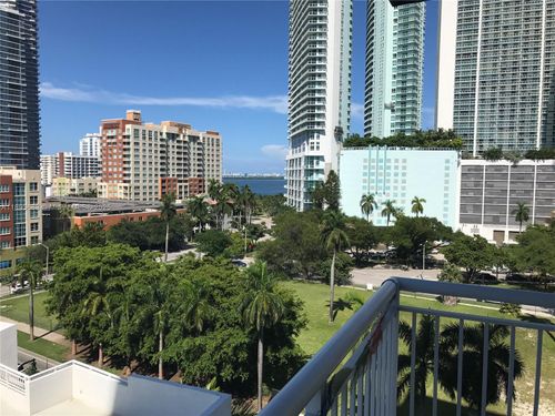 apt-808-275 Ne 18th St, Miami, FL, 33132-1224 | Card Image