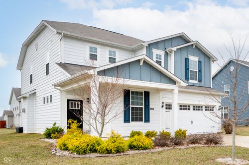 15469 Eastpark Cir W, Fishers, IN, 46037-4606 | Card Image