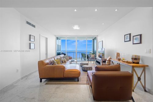 1006-18201 Collins Ave, Sunny Isles Beach, FL, 33160-5120 | Card Image