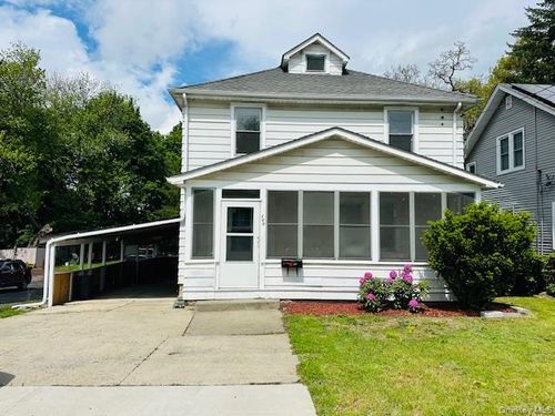 100 Innis Avenue, Poughkeepsie, NY, 12601 | Card Image