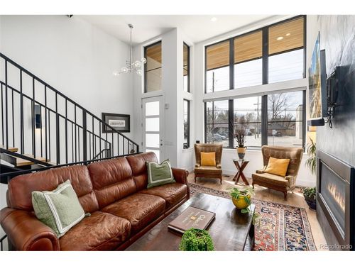 4243 E 8th Ave, Denver, CO, 80220-3943 | Card Image