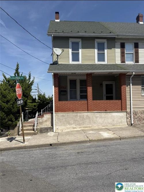 2101 Columbia Ave, Whitehall, PA, 18052-4811 | Card Image