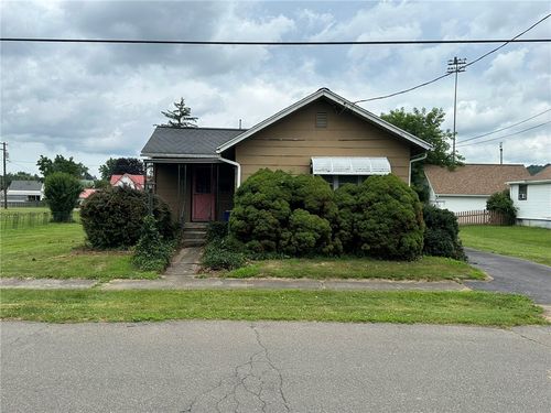 543 Schuyler Ave, Elmira, NY, 14904-2447 | Card Image