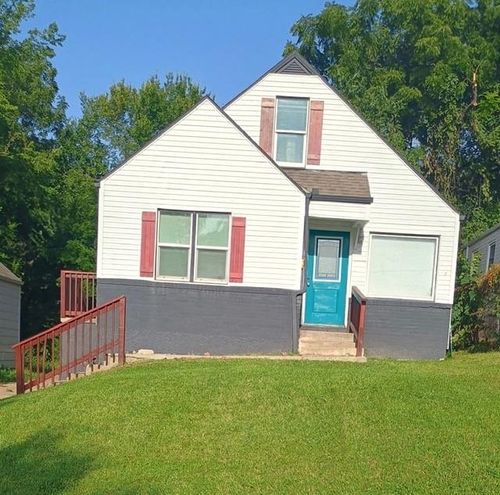 4508 Askew Ave, Kansas City, MO, 64130-2060 | Card Image
