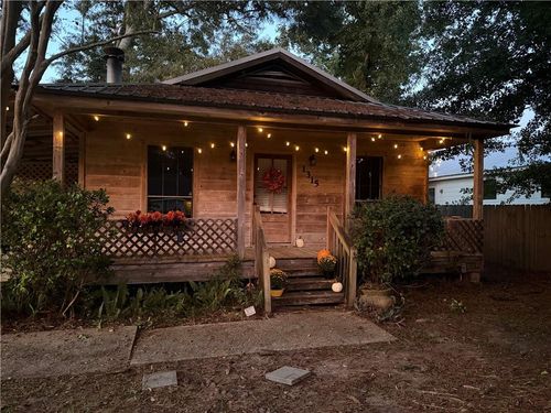 1315 America St, Mandeville, LA, 70448-4119 | Card Image