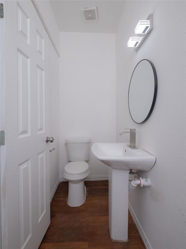 2703 Areba St, House other with 3 bedrooms, 2 bathrooms and 1 parking in Houston TX | Image 16