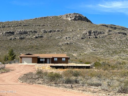 2251 N Spanish Trl, Huachuca City, AZ, 85616-8244 | Card Image