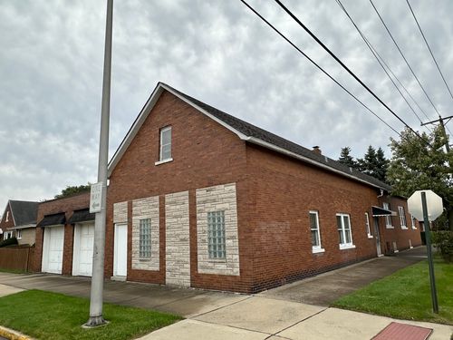 347 156th St, Calumet City, IL, 60409-4521 | Card Image