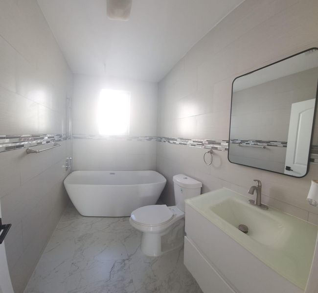 136 Nw 47th St, House other with 3 bedrooms, 2 bathrooms and null parking in Miami FL | Image 12