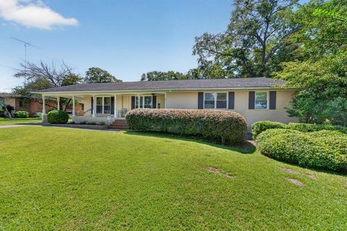 315 Glenhaven Dr, Milledgeville, GA, 31061-3120 | Card Image