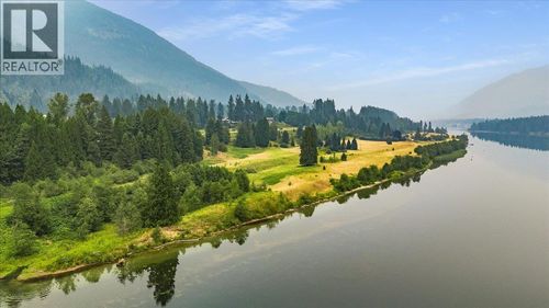 1864 Highway 3a Other, Castlegar, BC, V1N4N6 | Card Image