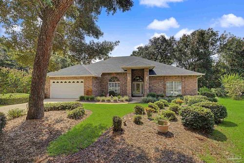 9740 Limpkin Ln, Pensacola, FL, 32507-7206 | Card Image