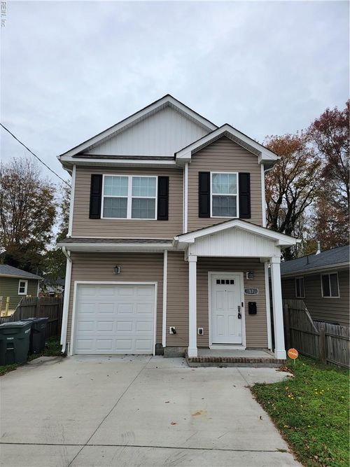 17 Lacrosse St, Hampton, VA, 23663-2417 | Card Image