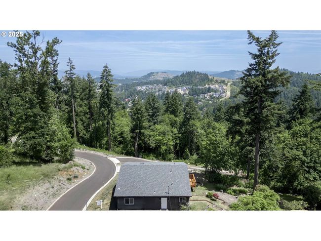2689 Cupola Dr, House other with 4 bedrooms, 2 bathrooms and null parking in Eugene OR | Image 5