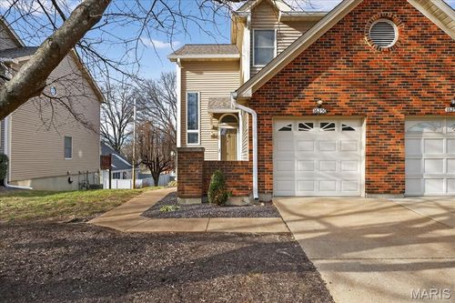 16250 Lea Oak Ct, Chesterfield, MO, 63017-4631 | Card Image