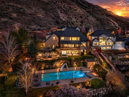 9503 N Timpanogos Cv, Cedar Hills, UT, 84062-8850 | Card Image