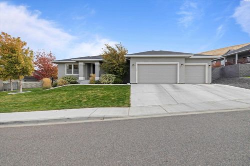 1965 W 52nd Avenue, Kennewick, WA, 99337 | Card Image