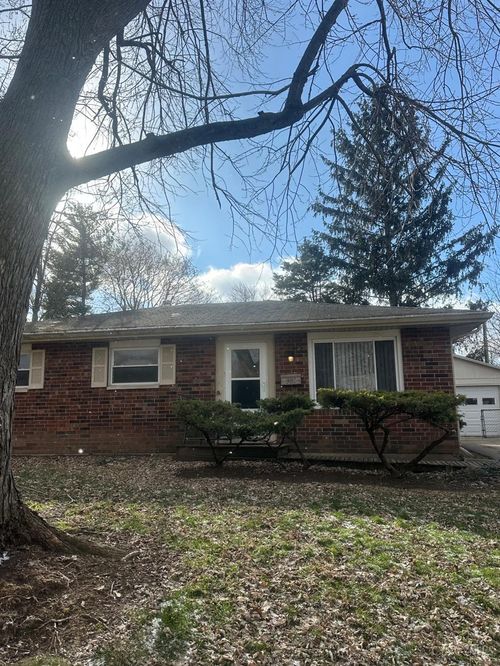 991 Deerfield Ct, Xenia, OH, 45385-4119 | Card Image