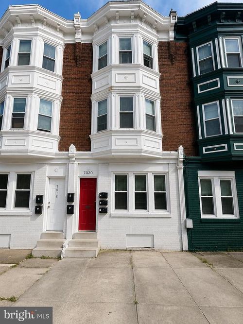 7020 Woodland Ave, PHILADELPHIA, PA, 19142-1127 | Card Image