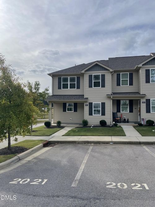 2021 Wiggins Village Dr, Youngsville, NC, 27596-7490 | Card Image