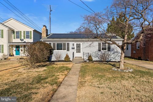 419 Columbus Ave, FREDERICK, MD, 21701-6225 | Card Image