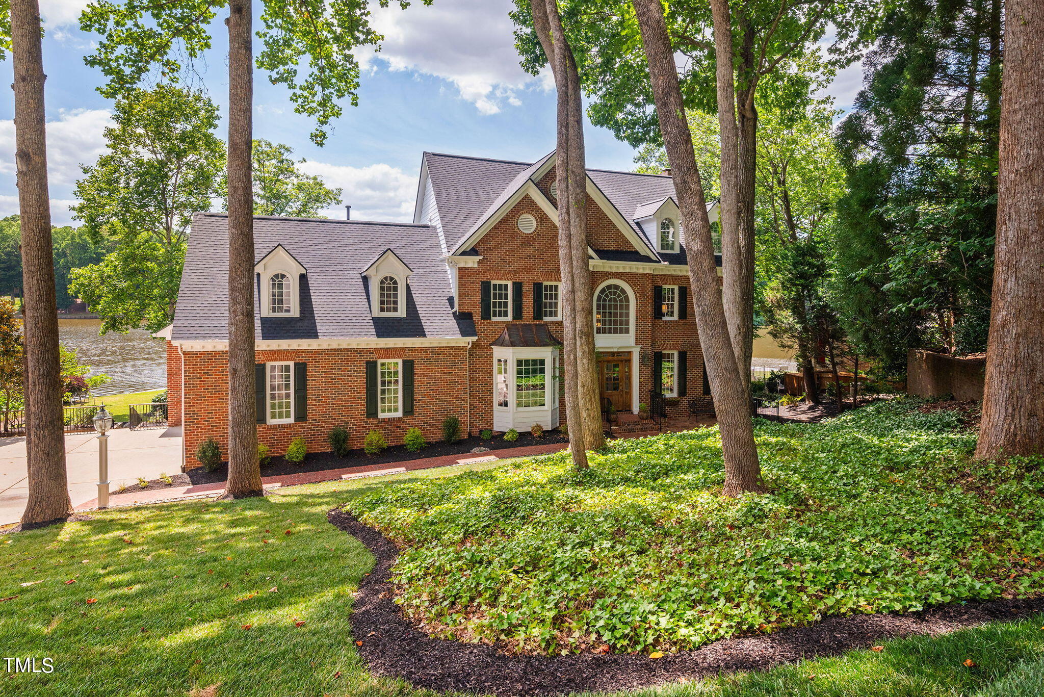 Wood Lily Ln, Cary, NC 27518
