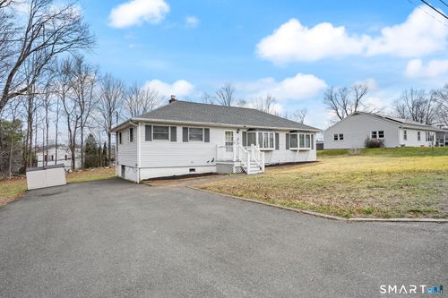 4 Wilson Street, New Fairfield, CT, 06812 | Card Image